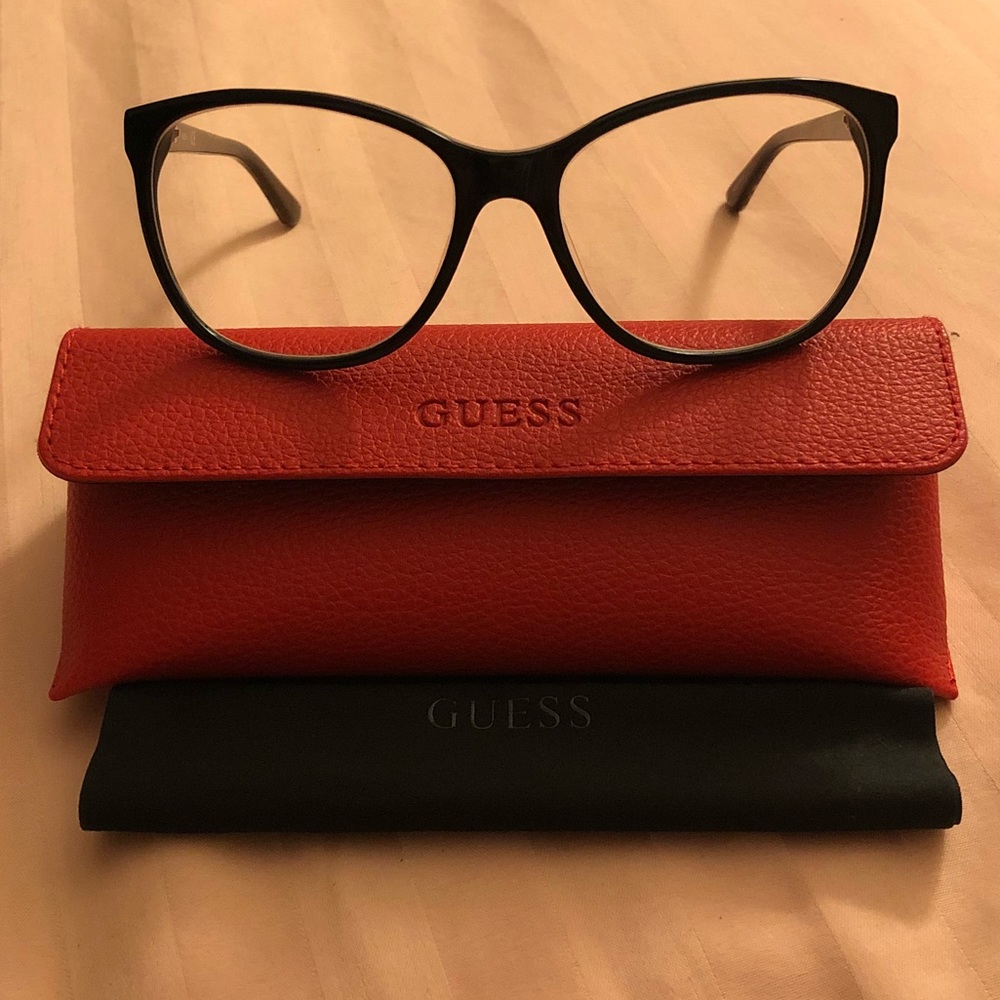 Guess GU7426 Glasses/Sunglasses